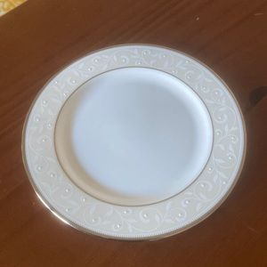 Lenox Opal Innocence Bread & Butter Plate